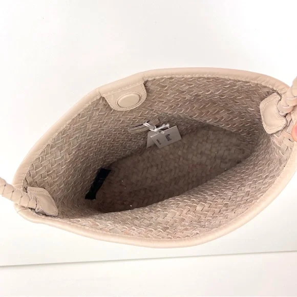 NWT Madewell The Handwoven Shoulder Bag - Picture 10 of 13